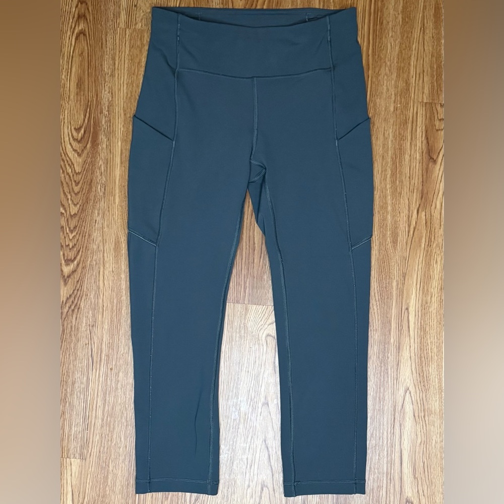 Lululemon Speed Up Crop Leggings Size 4
